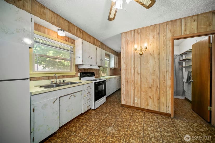 Property photo for 2301 Nw Cascade Avenue, East Wenatchee photo 13