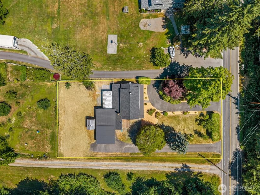 Property photo for 1524 26th Avenue Ne, Olympia photo 24