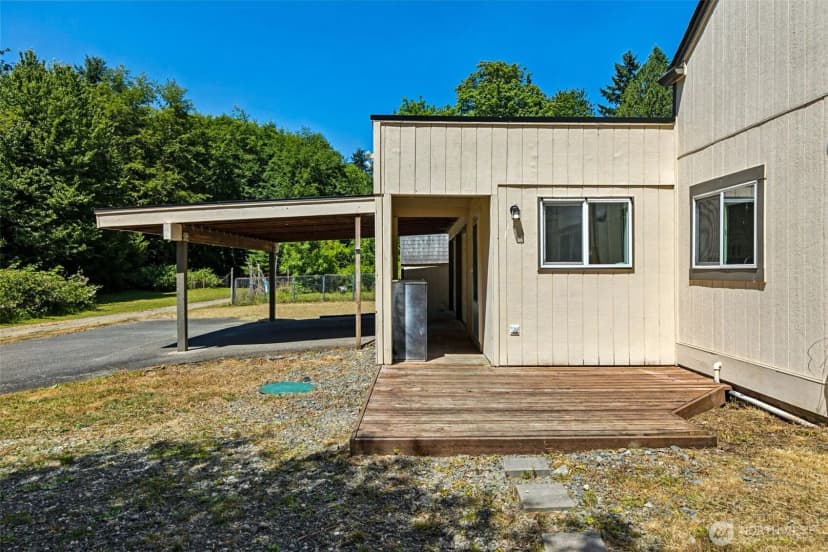 Property photo for 1524 26th Avenue Ne, Olympia photo 21