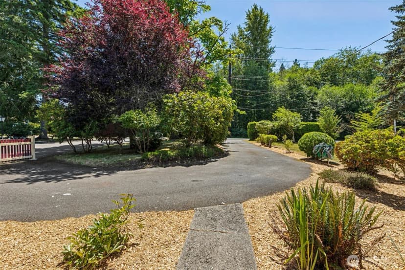 Property photo for 1524 26th Avenue Ne, Olympia photo 23
