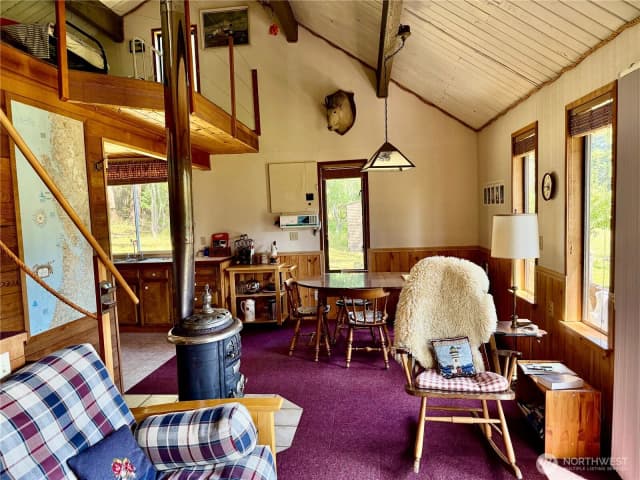 Property photo for 108 N Airport Way, Friday Harbor photo 5
