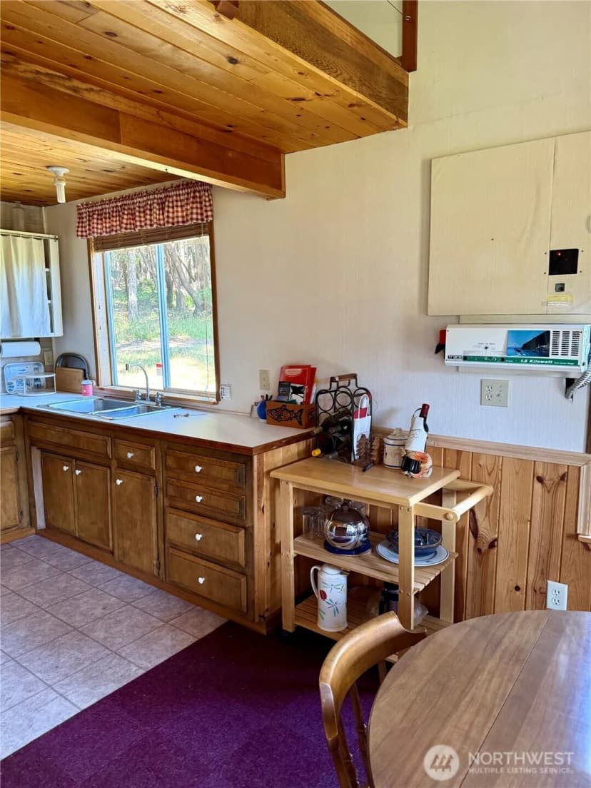 Property photo for 108 N Airport Way, Friday Harbor photo 7