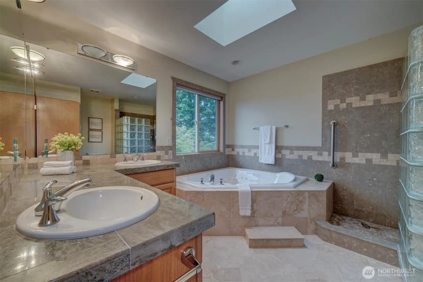Property photo for 7008 Cormorant Place, Bremerton photo 31