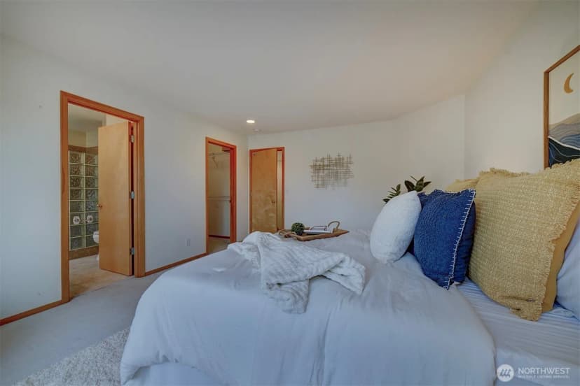Property photo for 7008 Cormorant Place, Bremerton photo 30