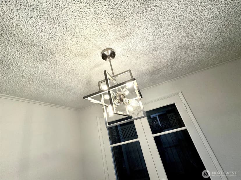 Property photo for 6539 Ardmore Drive Sw, Lakewood photo 8