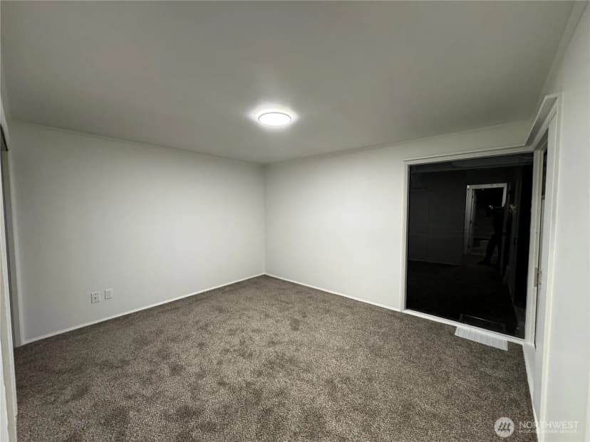 Property photo for 6539 Ardmore Drive Sw, Lakewood photo 17