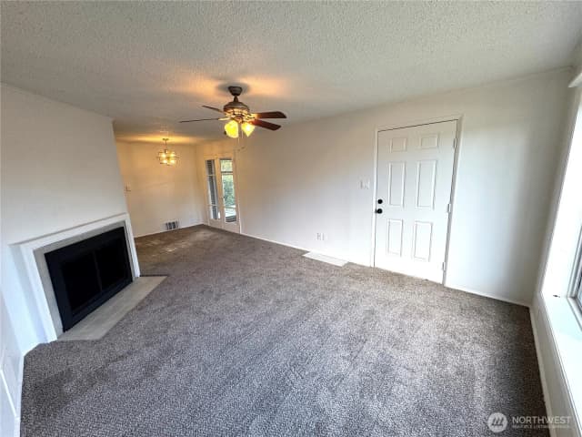 Property photo for 6539 Ardmore Drive Sw, Lakewood photo 5