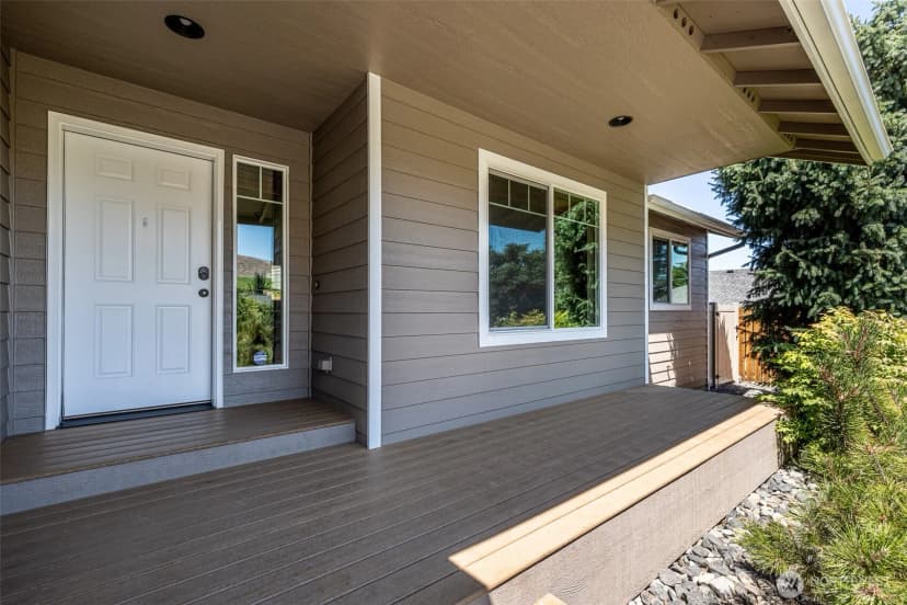 Property photo for 2124 Citation Loop, Wenatchee photo 2