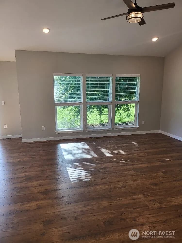 Property photo for 60 Tyce Lane, Mossyrock photo 4