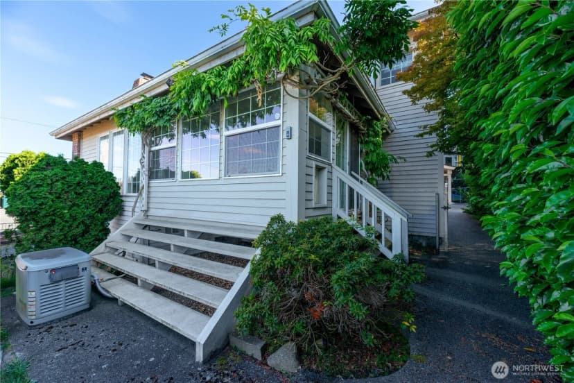 Property photo for 518 S Liberty Street Ct, Port Angeles photo 39