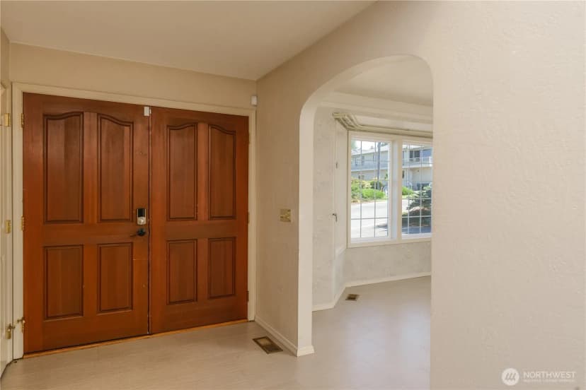 Property photo for 518 S Liberty Street Ct, Port Angeles photo 12