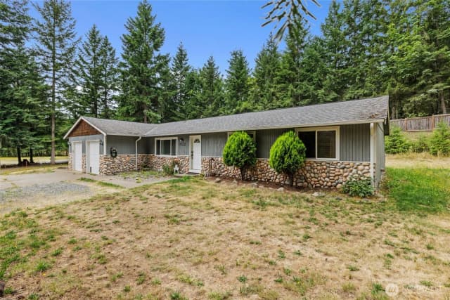 Property photo for 19221 Patterson Road E, Orting photo 3