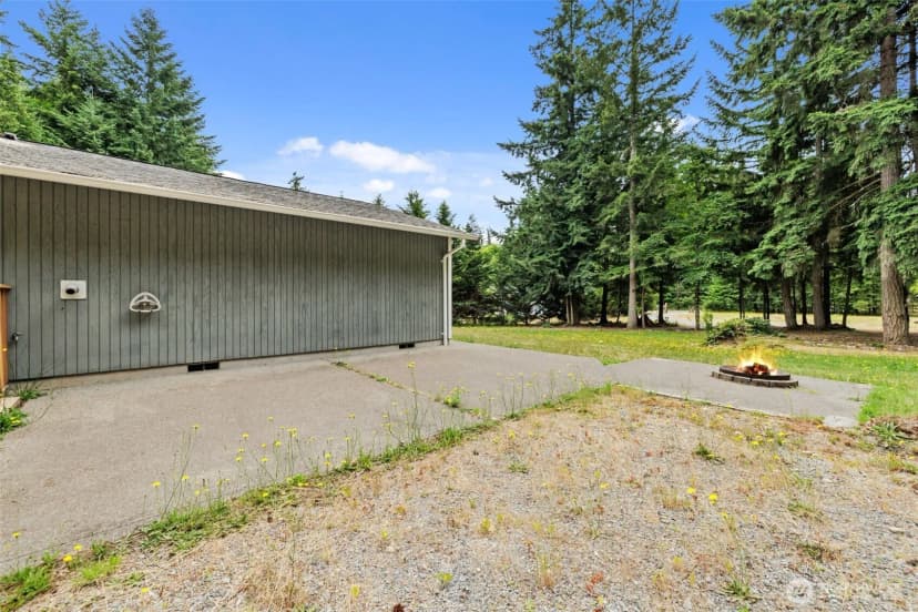 Property photo for 19221 Patterson Road E, Orting photo 30