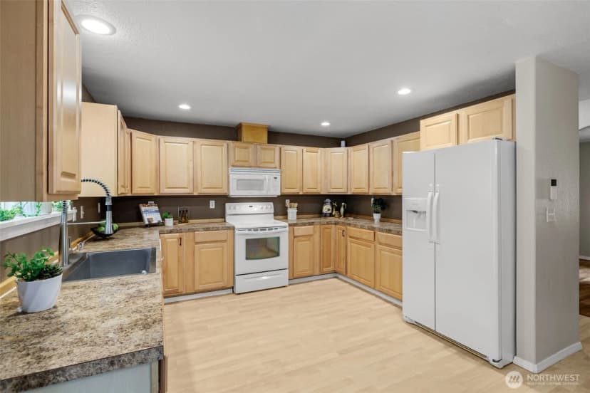 Property photo for 19221 Patterson Road E, Orting photo 15