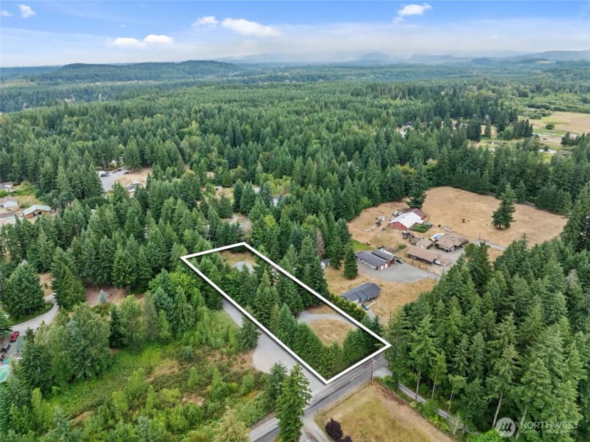 Property photo for 19221 Patterson Road E, Orting photo 39
