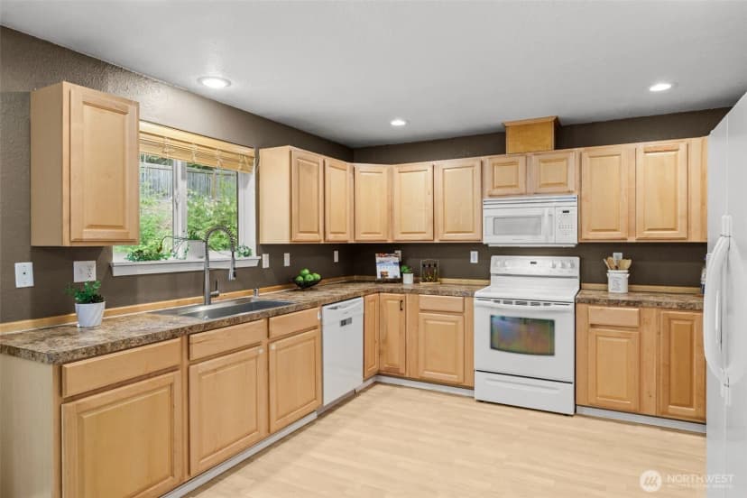 Property photo for 19221 Patterson Road E, Orting photo 13