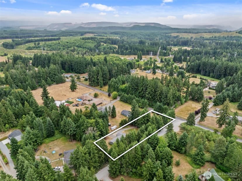 Property photo for 19221 Patterson Road E, Orting photo 38