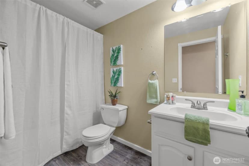 Property photo for 19221 Patterson Road E, Orting photo 22