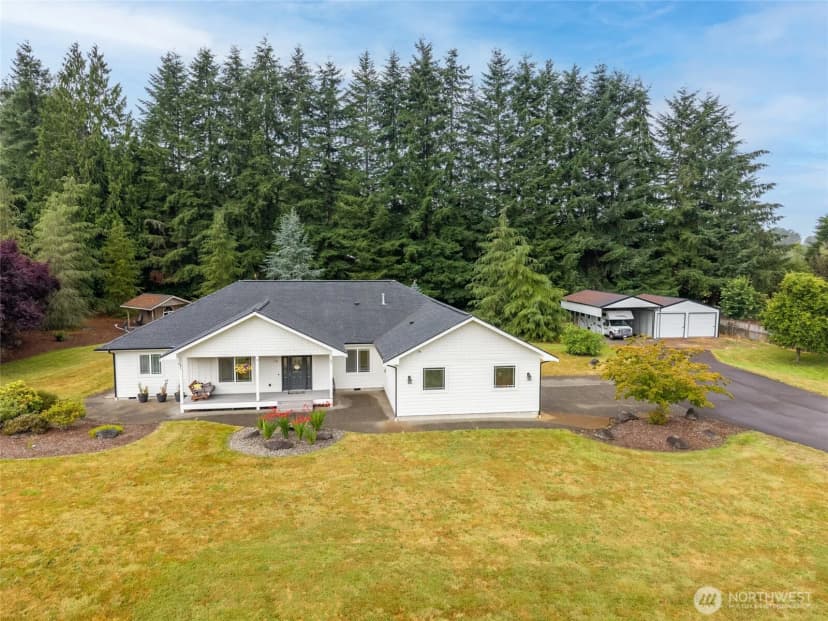 Property photo for 10 Legacy Lane, Elma
