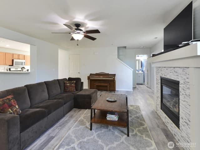 Property photo for 3073 Hoffman Hill Boulevard, Dupont photo 3