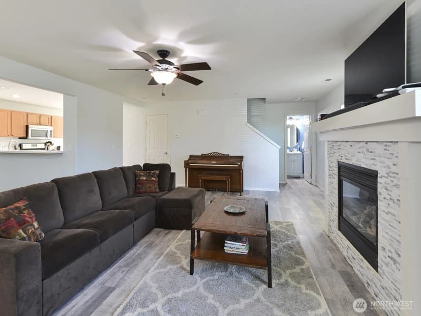 Property photo for 3073 Hoffman Hill Boulevard, Dupont photo 3