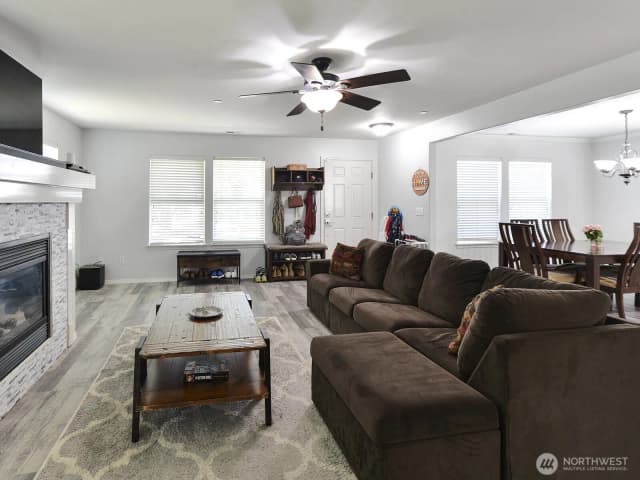 Property photo for 3073 Hoffman Hill Boulevard, Dupont photo 4