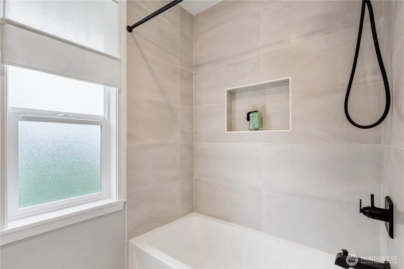 Property photo for 13507 Se 181st Place, Renton photo 32
