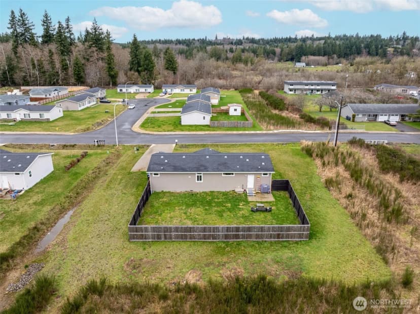Property photo for 122 W Martin Place, Elma photo 31