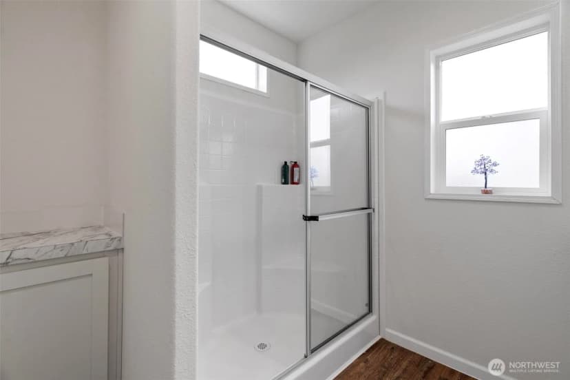 Property photo for 122 W Martin Place, Elma photo 23