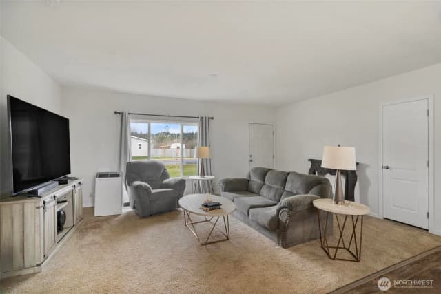 Property photo for 122 W Martin Place, Elma photo 5