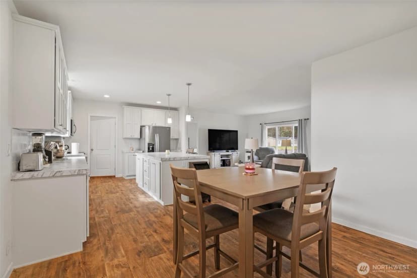 Property photo for 122 W Martin Place, Elma photo 14
