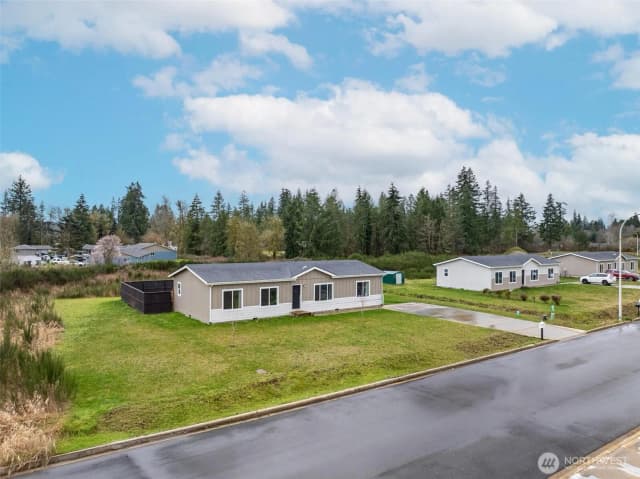 Property photo for 122 W Martin Place, Elma photo 2