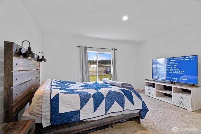Property photo for 122 W Martin Place, Elma photo 20