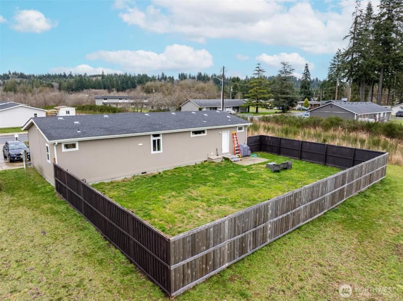 Property photo for 122 W Martin Place, Elma photo 32