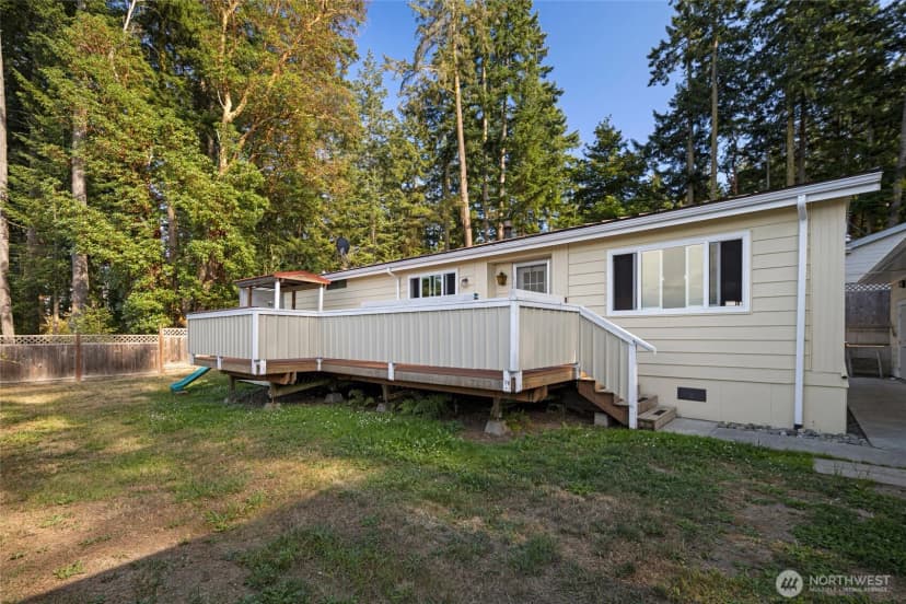 Property photo for 1012 Park Street, Friday Harbor photo 2