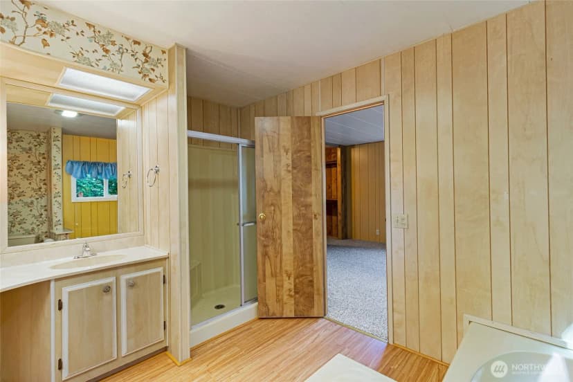 Property photo for 1012 Park Street, Friday Harbor photo 15