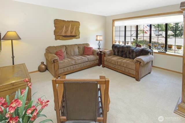Property photo for 17219 90th Avenue Ct E, Puyallup photo 5