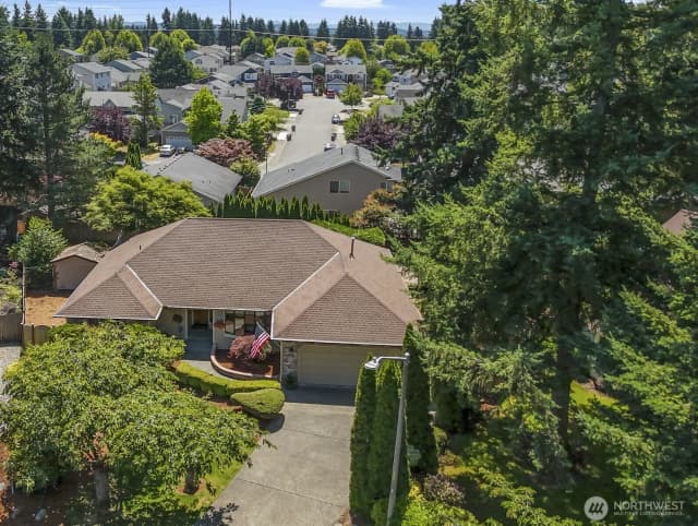 Property photo for 17219 90th Avenue Ct E, Puyallup photo 2