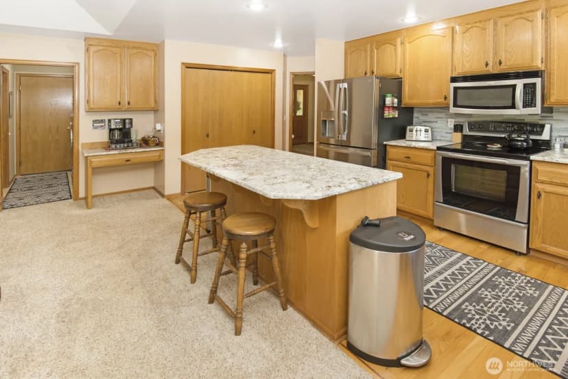 Property photo for 17219 90th Avenue Ct E, Puyallup photo 12