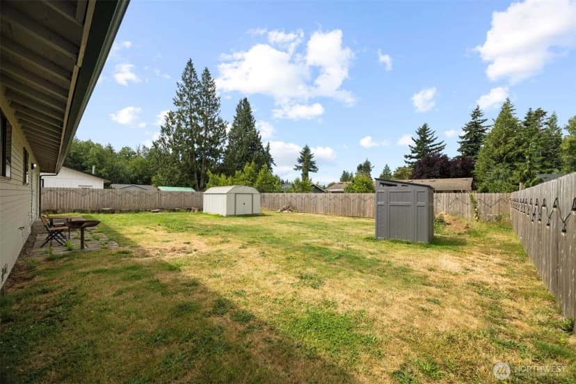 Property photo for 6819 Braker Way, Lynden photo 34