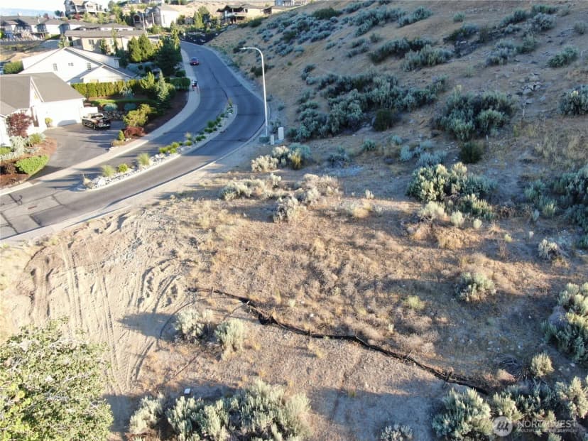 Property photo for 210 Crystal View Drive, Chelan photo 8