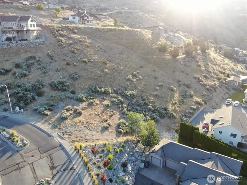 Property photo for 210 Crystal View Drive, Chelan photo 13