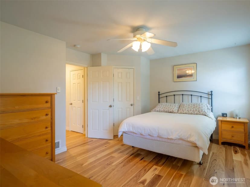 Property photo for 501 Summer Breeze Lane, Sequim photo 18