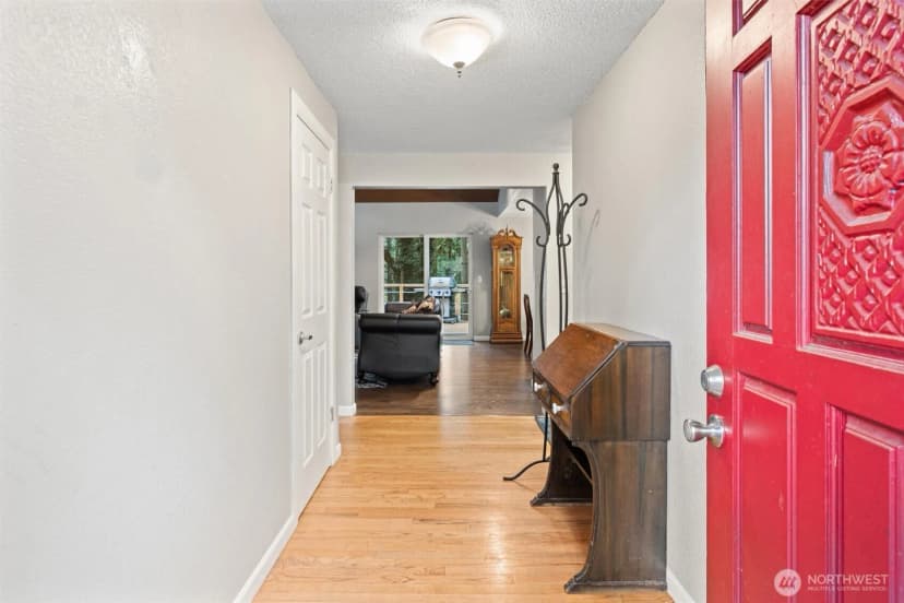 Property photo for 19833 95th Ave Ne, Bothell photo 18
