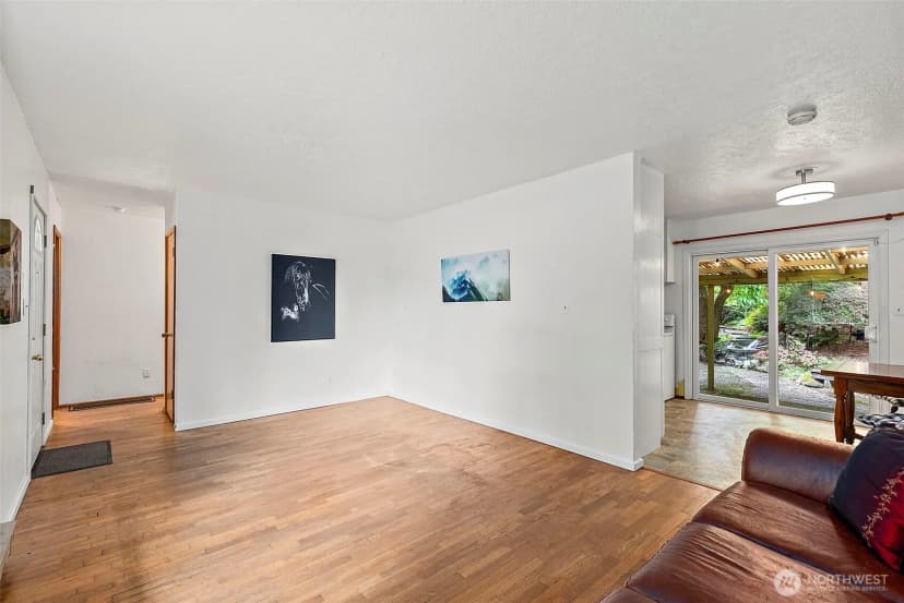 Property photo for 8813 Old Highway 99 Se, Tumwater photo 6