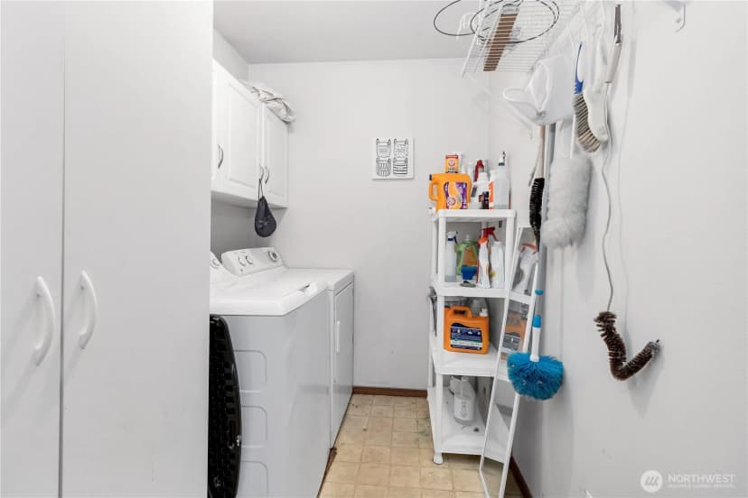 Property photo for 315 350th Street E, Roy photo 18