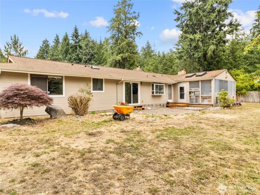 Property photo for 6908 254th Street E, Graham photo 28