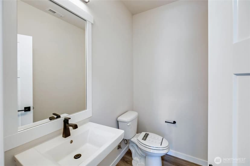 Property photo for 5053 Nw Cedarside Loop, Silverdale photo 35