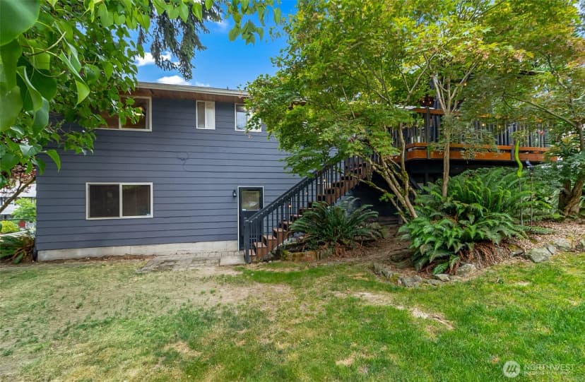 Property photo for 12918 53rd Drive Se, Everett photo 37