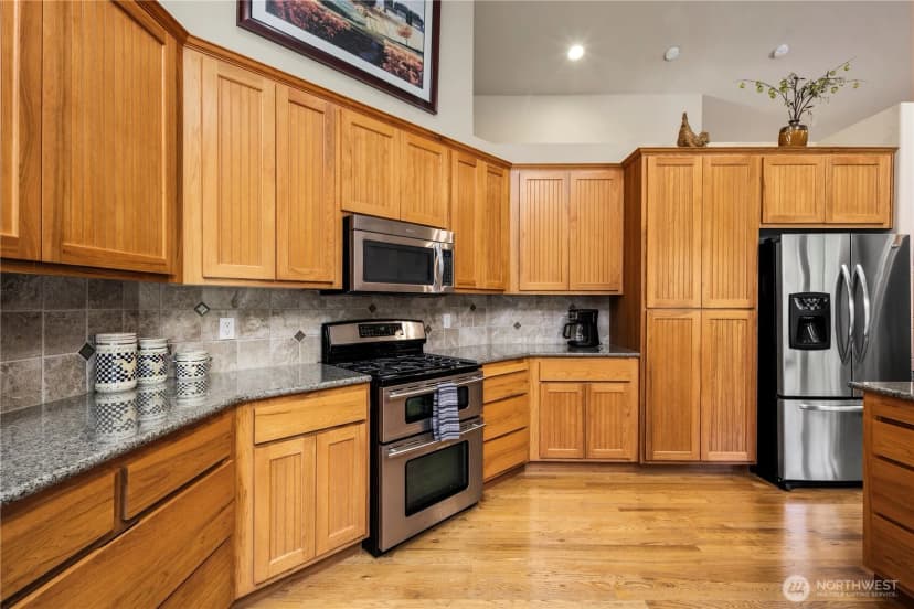 Property photo for 526 148th Street Ne, Arlington photo 18